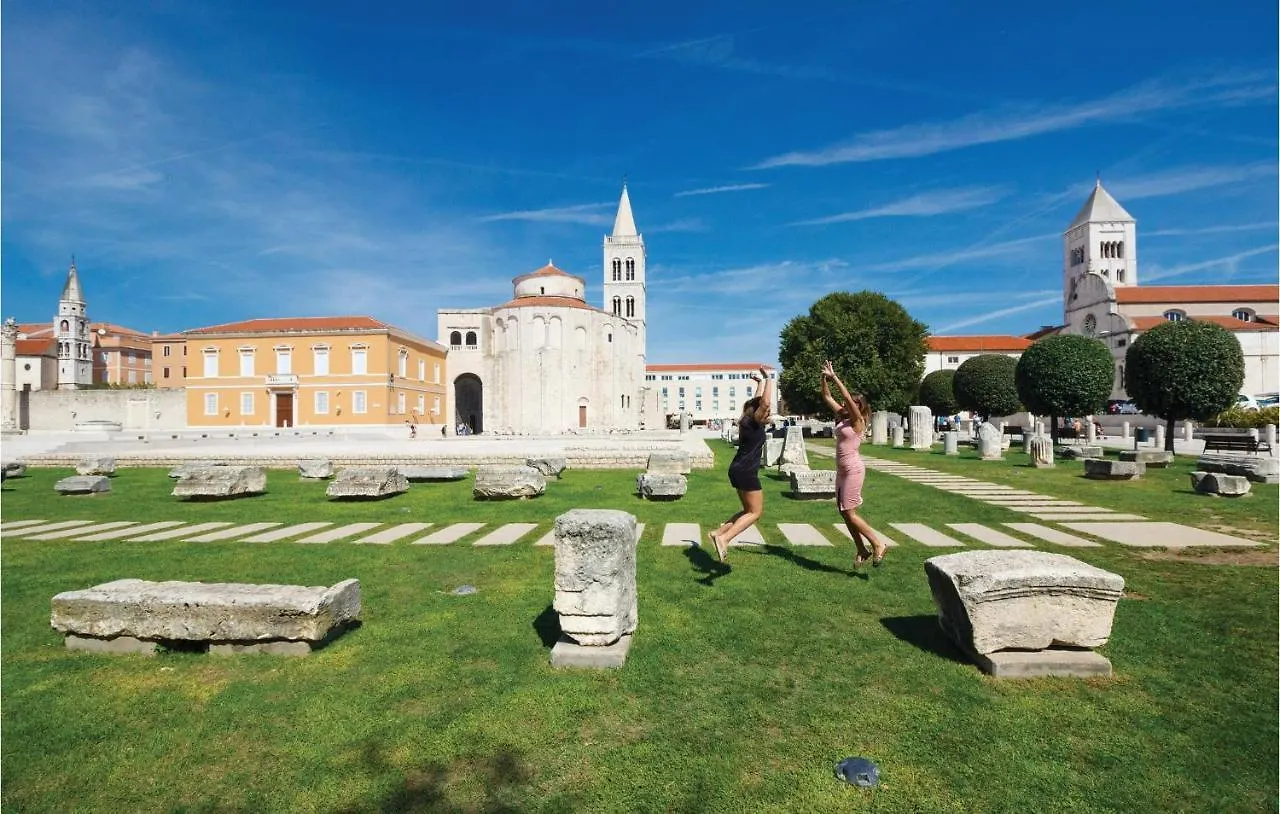 Lovely Apartment In Zadar With Wifi