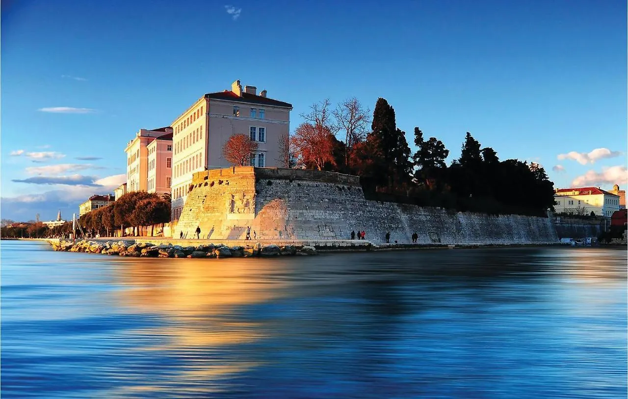 Lovely Apartment In Zadar With Wifi