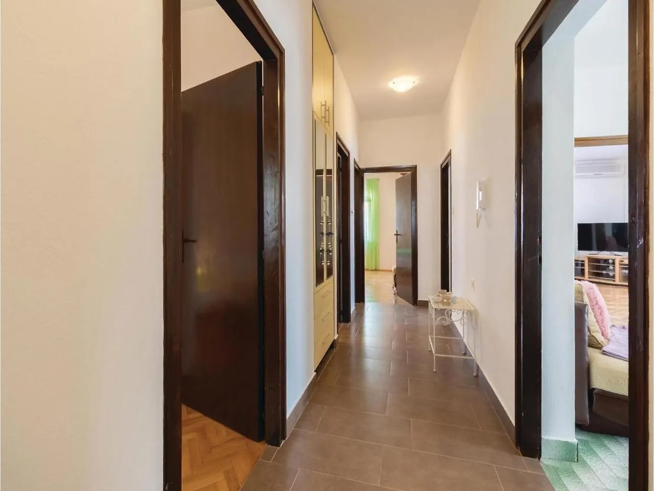 Lovely Apartment In Zadar With Wifi